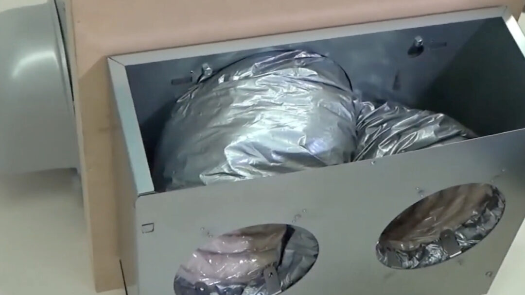 全熱交換器のダクト施工の課題を解決。<br>省施工・省コストを実現する「壁貫通チャンバ」